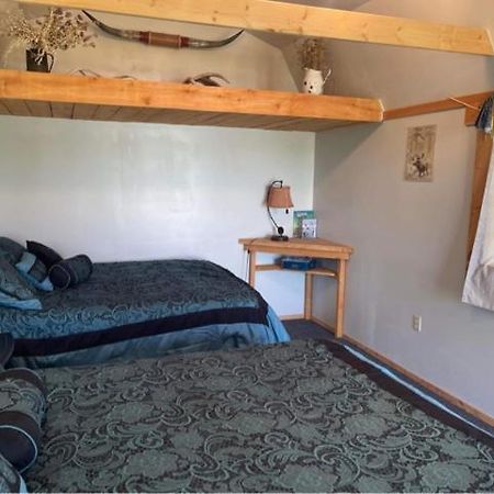 Maison d'hôtes Montana Old West Cabins à Babb Extérieur photo